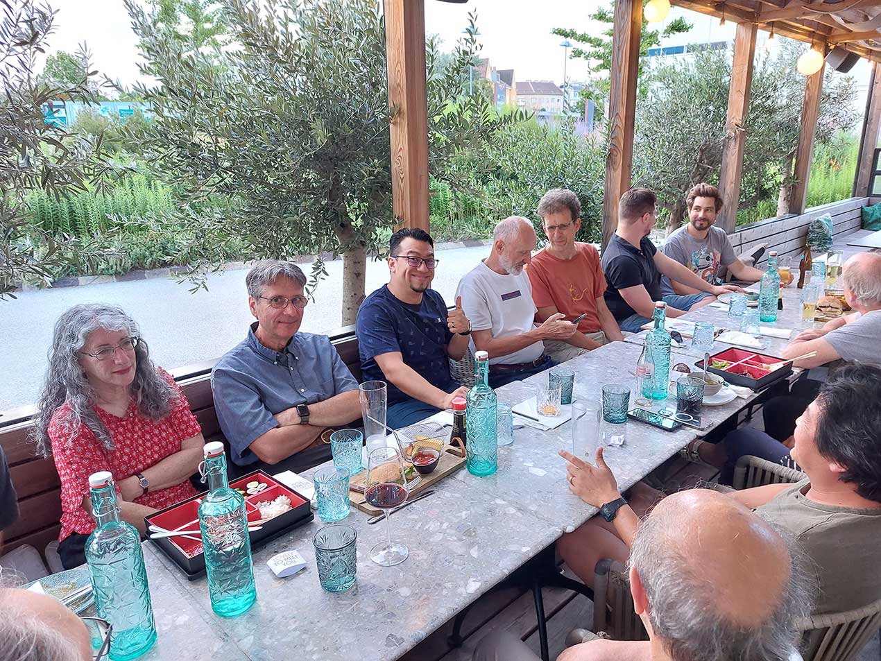 Gettogether_04.jpg